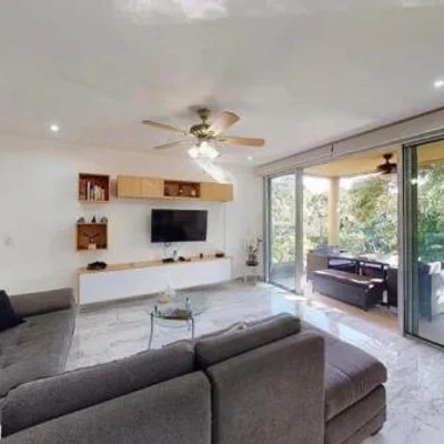 Modern 3BR Apartment with Pool in Playacar - Image 3