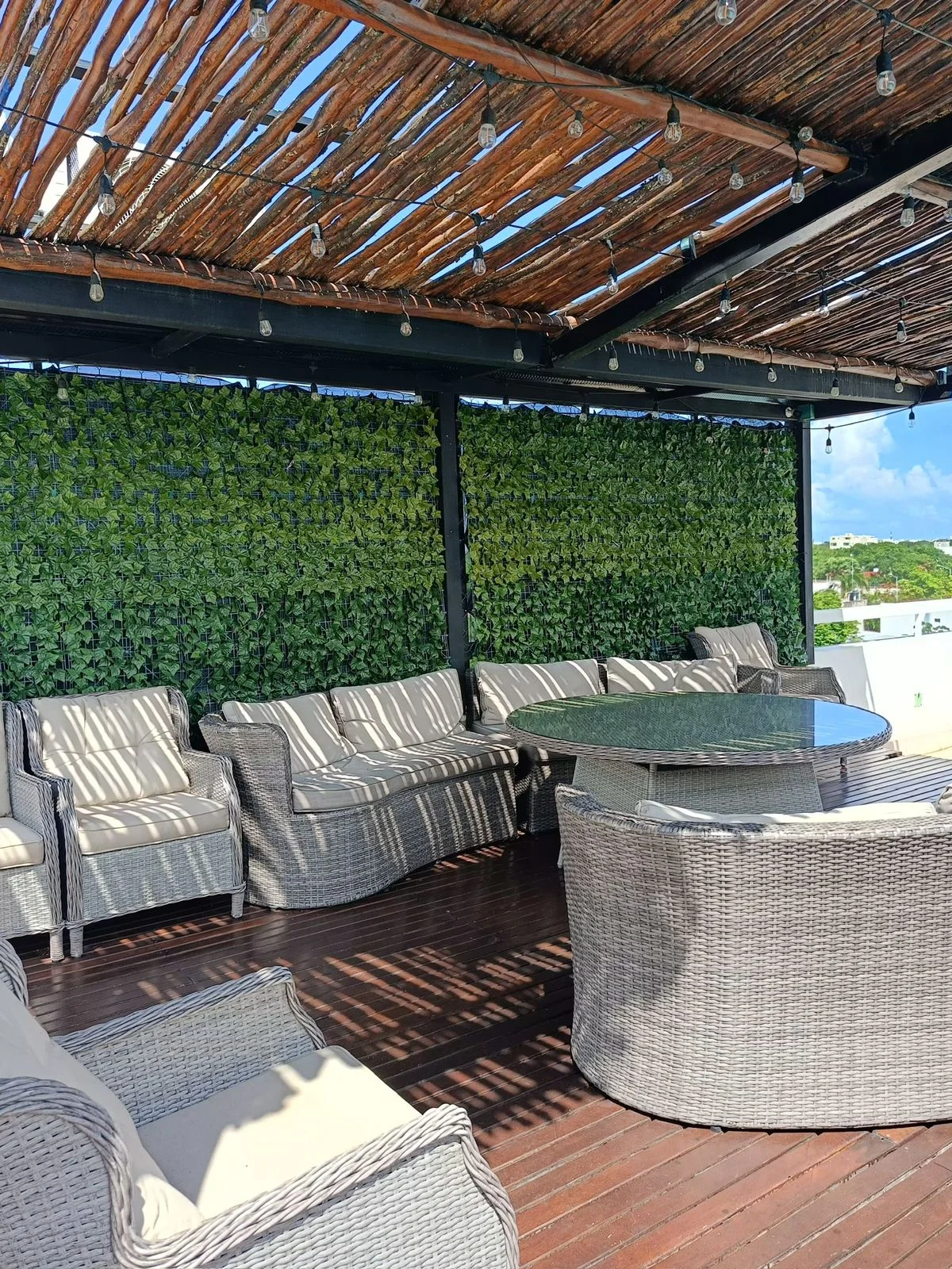 2 Bedroom Apartment near Centro Maya