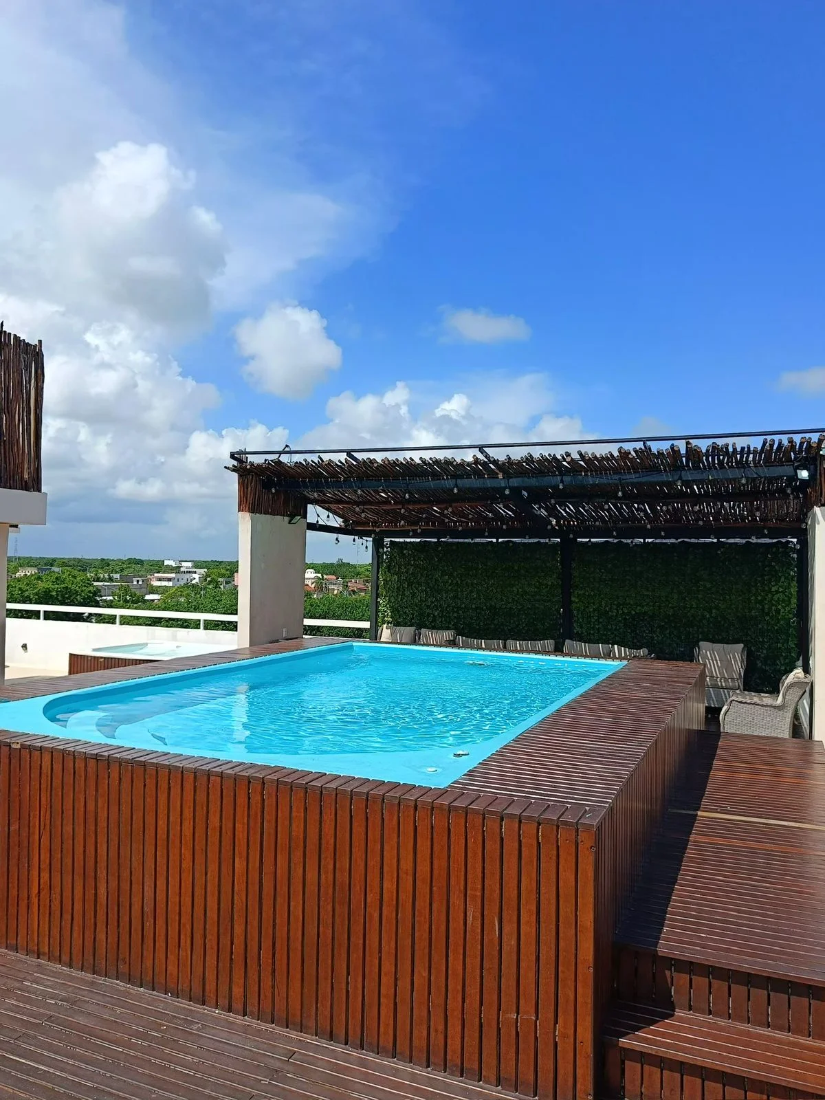 2 Bedroom Apartment near Centro Maya