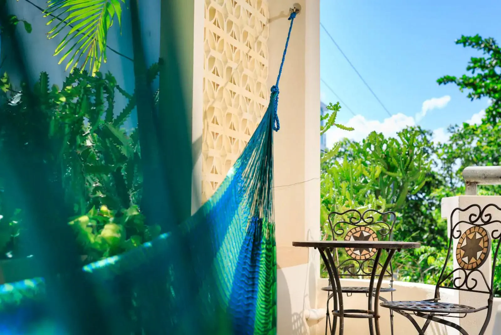 Furnished Apartment with Private Garden in Playa del Carmen